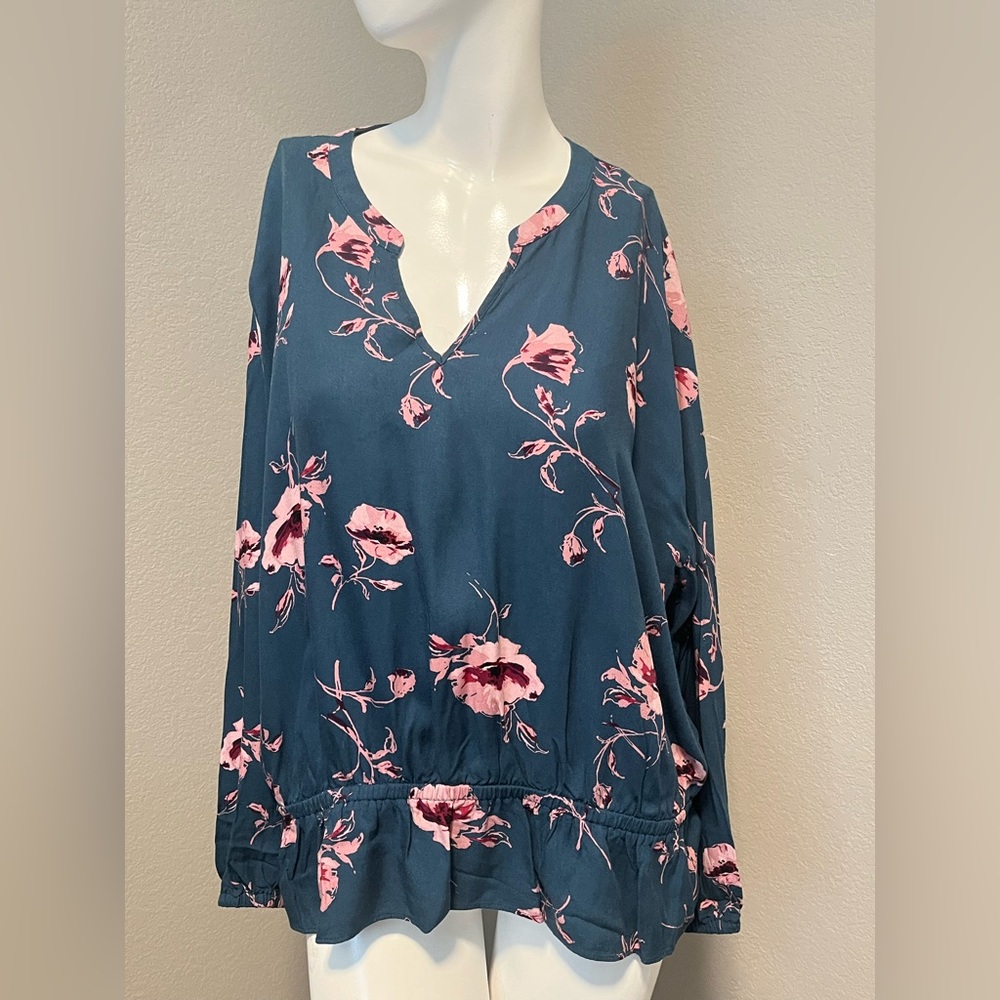 Jennifer Lopez Women’s Green /Red Floral Teal V/ Neck LS  Top Blouse Size XXL